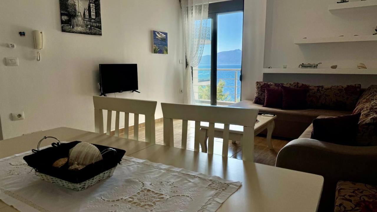 4 Seasons Sea View Apartment Sarandë Esterno foto