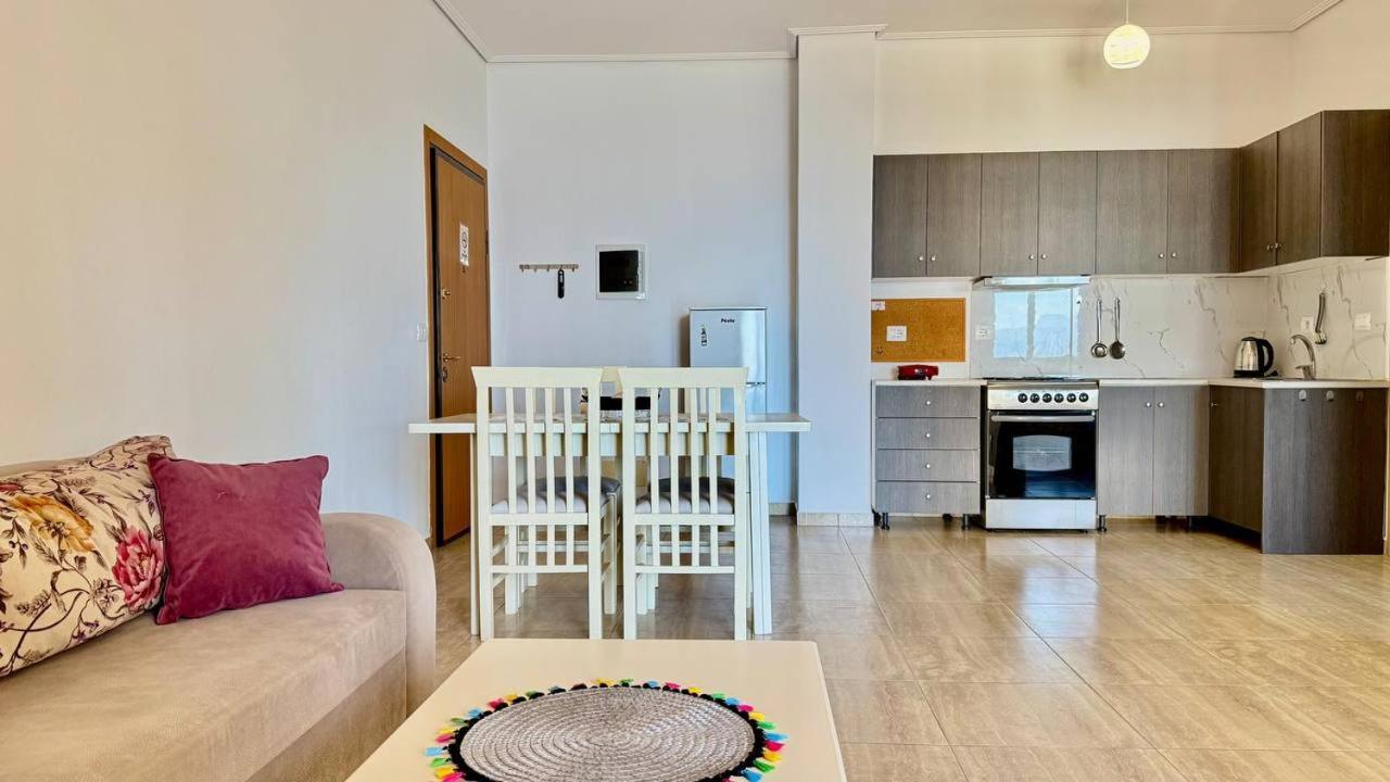 4 Seasons Sea View Apartment Sarandë Esterno foto